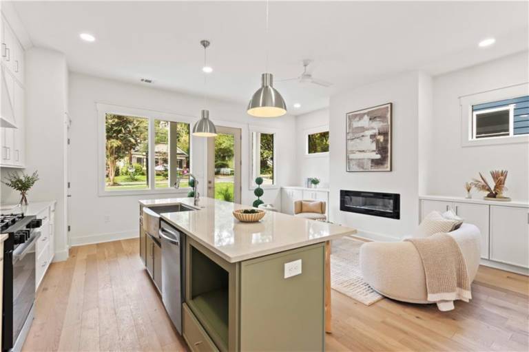 Family-oriented vacation home with terrace | Pets allowed in Decatur, GA