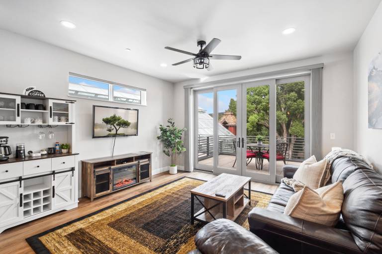 Condo Ridgway