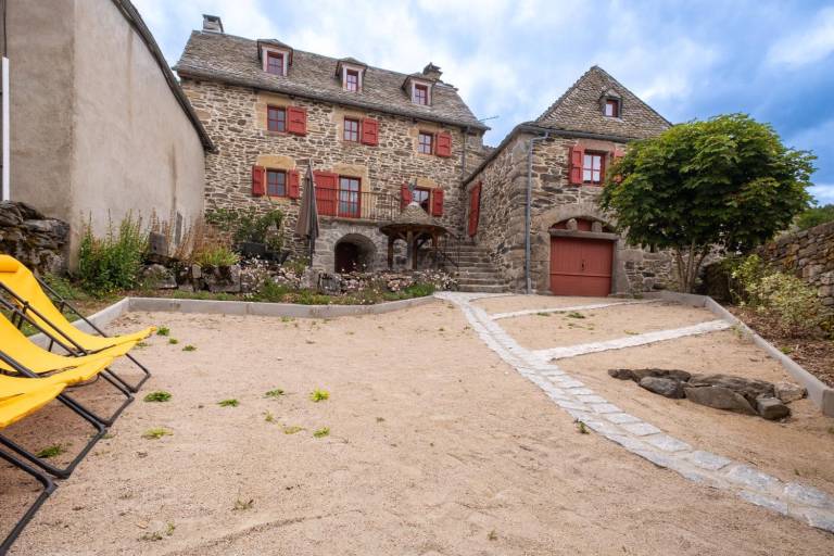 Gite with yard | Pets allowed — photo 5
