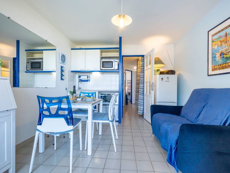 Rental apartment with terrace & garden | Sea view — photo 4