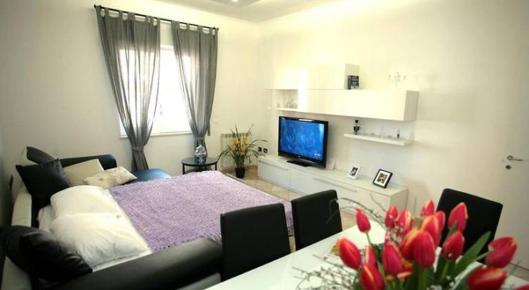 Rental apartment with 1 room for 5 persons — photo 4