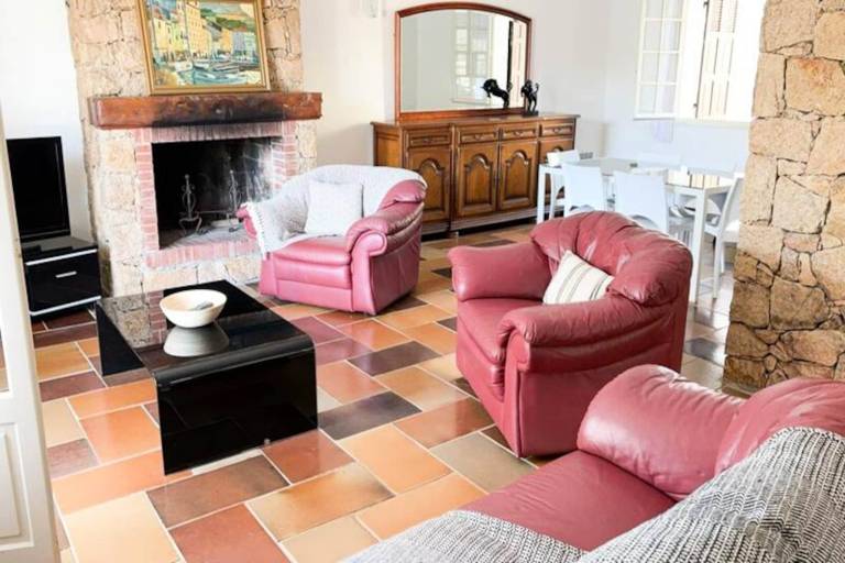 Rental apartment with pool & patio | Close to the beach | Pets are welcome — photo 4