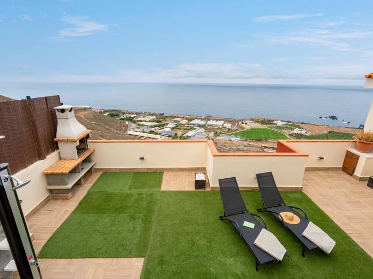 Vivelorural Casa Marao great sea Views