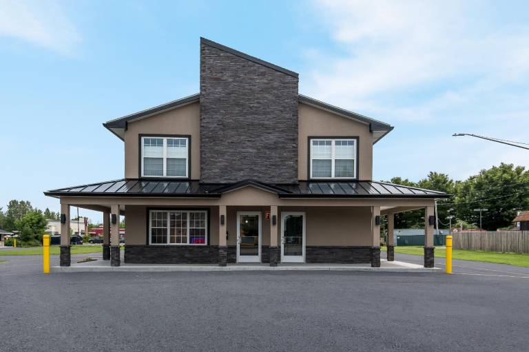 AMERICAS BEST VALUE INN FARMINGTON