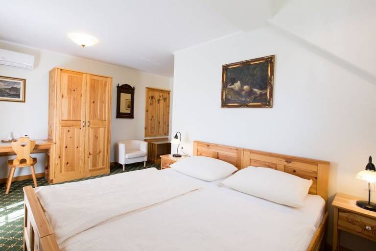 Bed & Breakfast  Bled