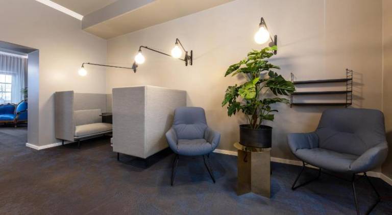 B-Hotel — photo 2