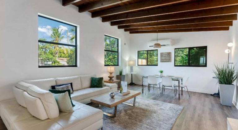 Vacation home | Pets are welcome in Miami, FL