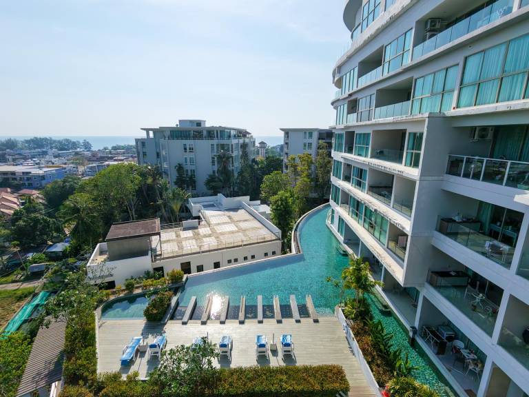 Newly renovated studio at Veloche near Karon beach