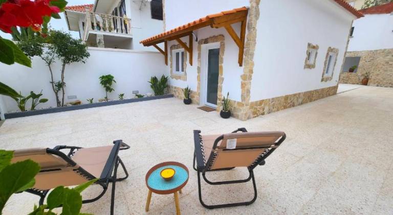 House with terrace, yard & barbecue | Pet-friendly — photo 3