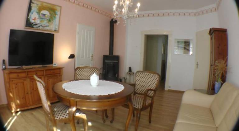 Rental apartment with 2 rooms for 4 persons — photo 3