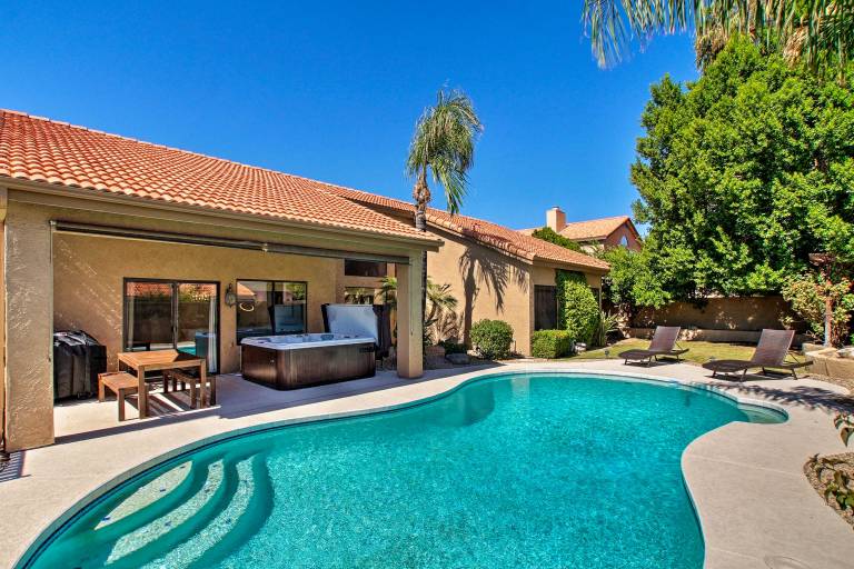 Scottsdale Family Home w Private Pool & Hot Tub