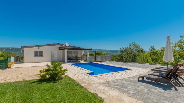 Villa Sanda Makarska by Villas Guide