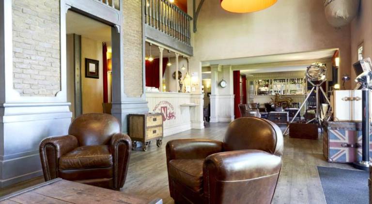 Brit Hotel Essentiel Cholet — photo 2