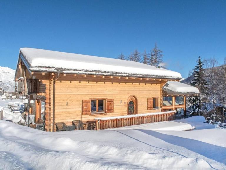 Ferienhaus in Riddes für max. 12 Gäste