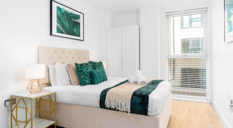 Holiday apartment with 2 rooms for 4 persons in Birmingham