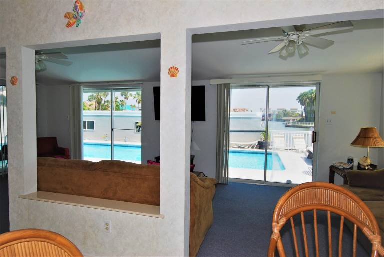 Child-friendly nice condo with pool | Pet-friendly — photo 5