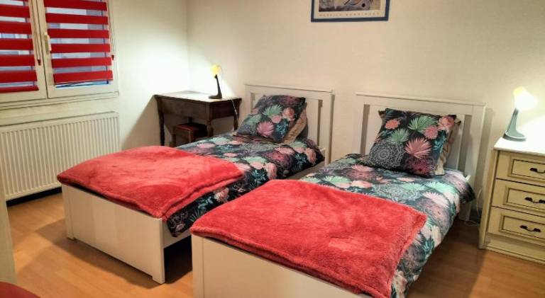 Rental apartment with 3 rooms for 6 persons — photo 5