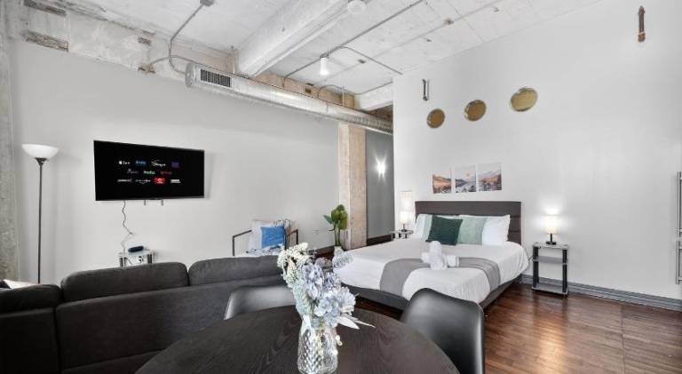 Nice holiday apartment with pool | Next to Pioneer Park | Pets allowed — photo 3