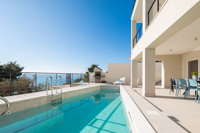 Villa Brela