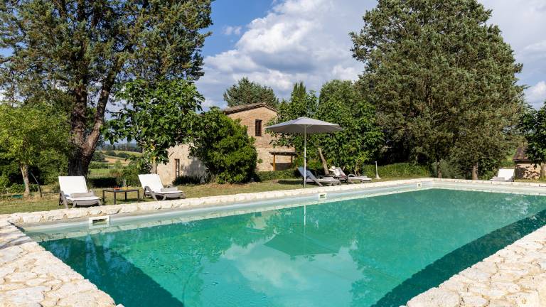 Villa with patio, grill & yard | Perfect for remote work — photo 3