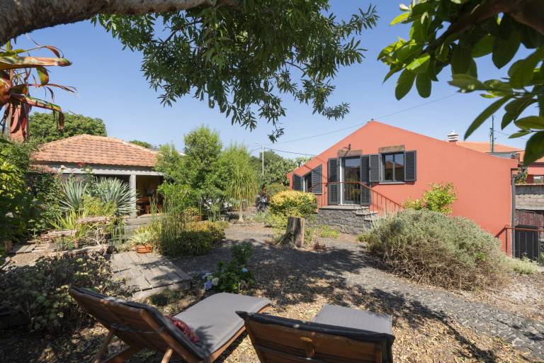 Ferienhaus in Raposeira Do Logarinho, Calheta f&uuml;r max. 4 Personen am Atlantik