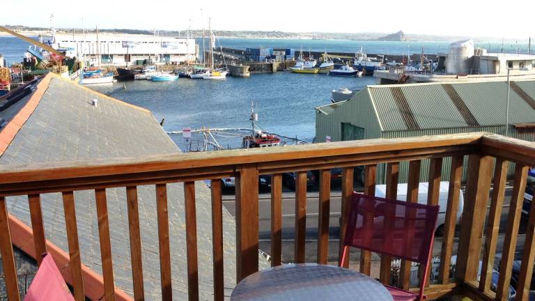 Penthouse 3 - Spacious Harbourside Apartment — photo 3