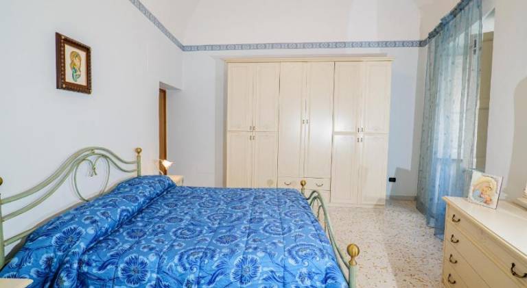 House with 2 rooms for 4 persons — photo 2