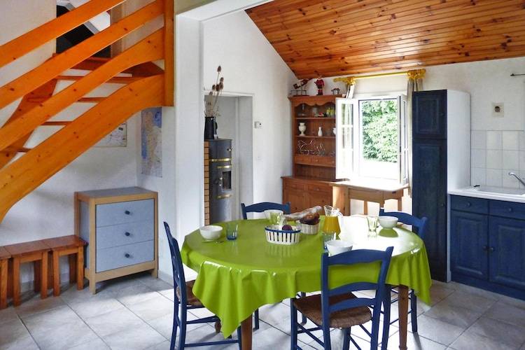 House with barbecue, garden & patio — photo 3