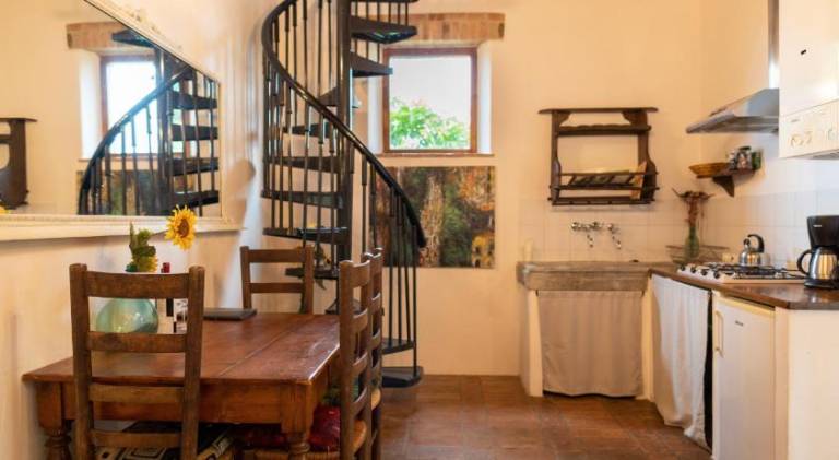 Farm with pool, barbecue & yard | Pet-friendly — photo 4