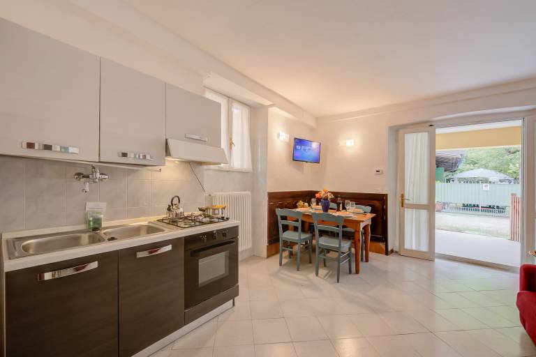 Vicolo 42-private Terrace-200m Lake — photo 3