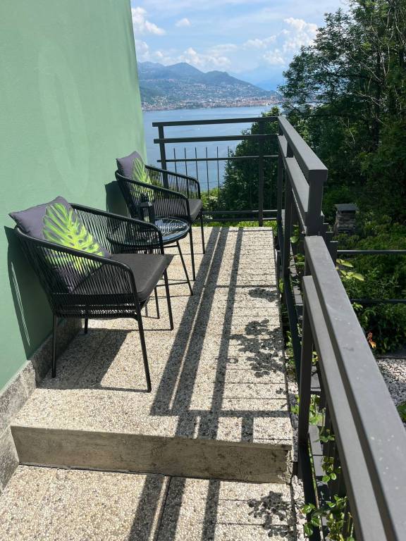 Holiday apartment with grill, yard & patio — photo 4