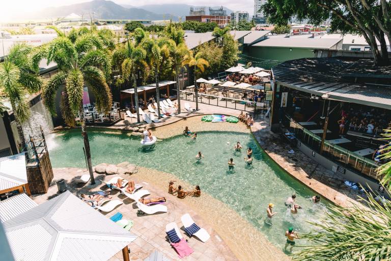 Hostel Cairns City