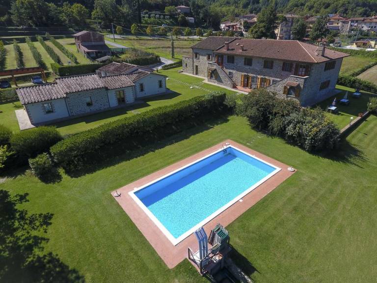 Appartement in Lisciano Niccone mit Whirlpool, Pool & Grill