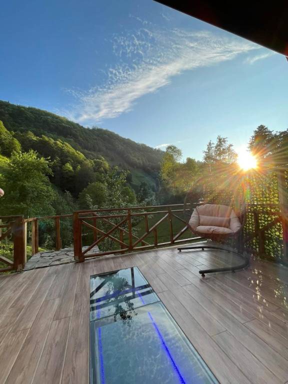 Waterfall suit bungalov — photo 4