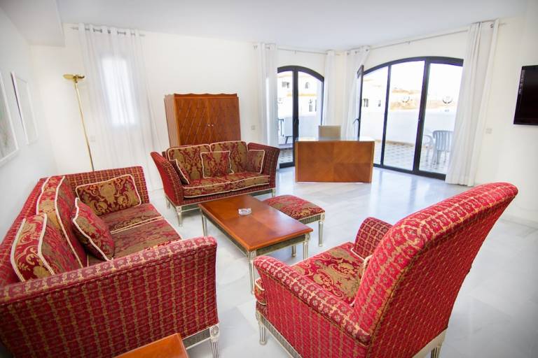 Aparthotel  Puerto Banús