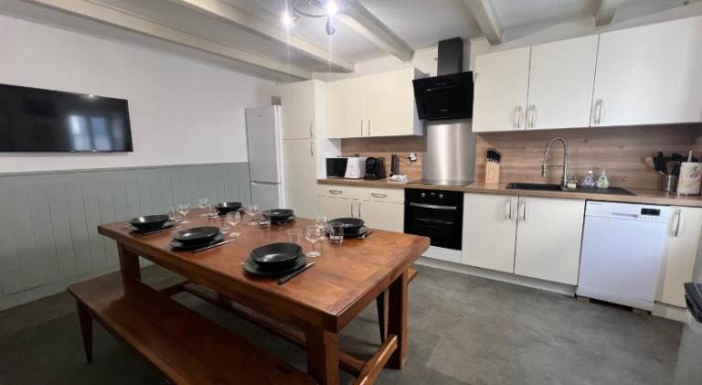 Fully equipped beautiful vacation home | Close to the beach | Suitable for remote work | Pets allowed — photo 3