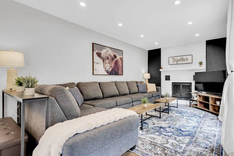 House  Etobicoke