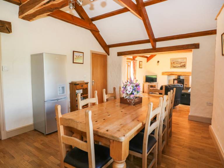 Child-friendly pleasant cottage with garden & jacuzzi | Dogs allowed — photo 4