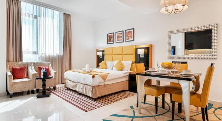 Holiday apartment with sauna, garden & jacuzzi | Good for workation | Pets are welcome in Dubai