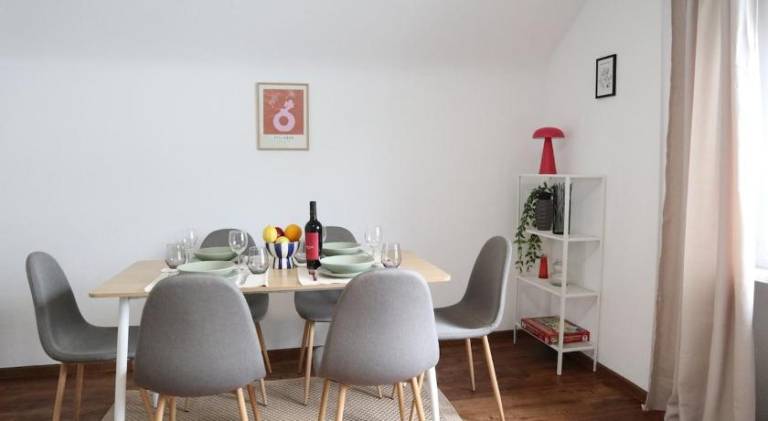 Rental apartment with 2 rooms for 6 persons — photo 3
