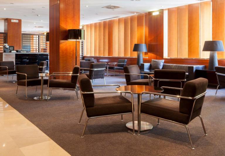 B&B Hotel Zaragoza Los Enlaces Estacion — photo 4