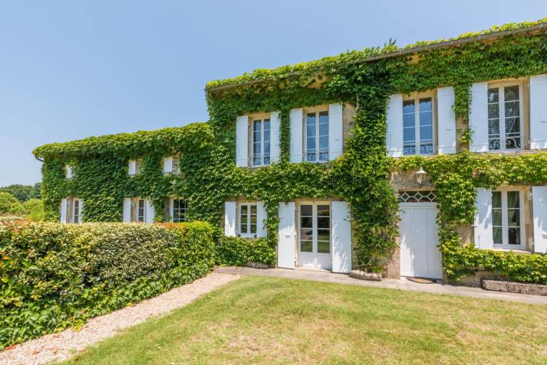 Ferienhaus in Les Salles-de-Castillon, Villefranche-de-Lonchat f&uuml;r max. 9 Personen am Atlantik
