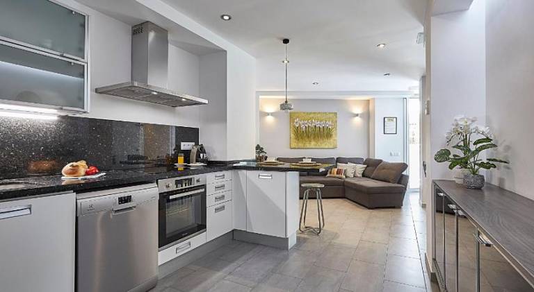 Holiday apartment with patio | Pets allowed — photo 2
