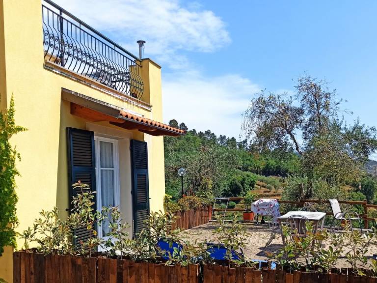 Appartamento Casarza Ligure