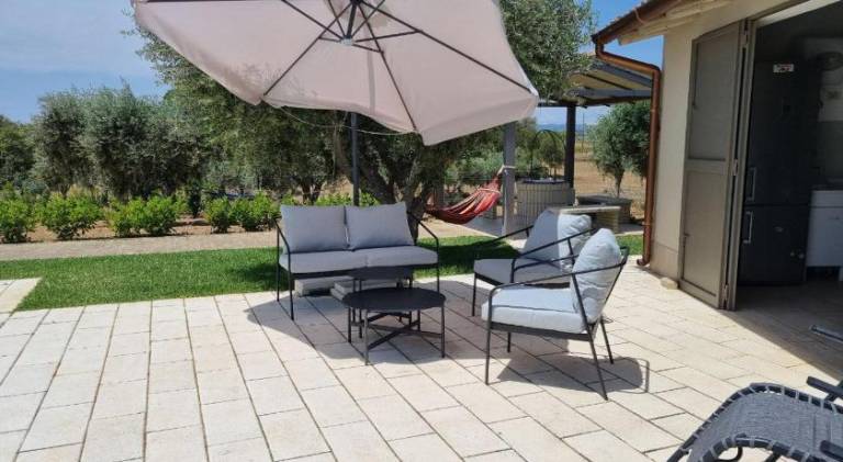 Villa with pool | Pets are welcome — photo 5