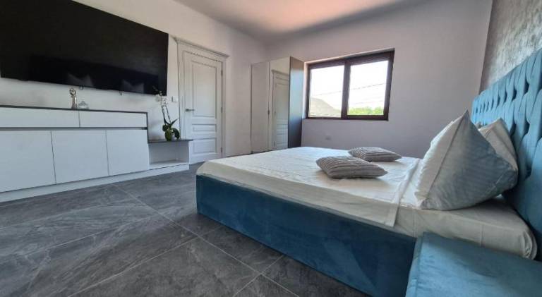 Holiday apartment with 2 rooms for 4 persons in Iasi