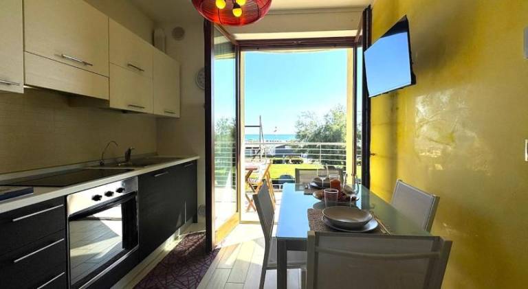 Holiday apartment with 2 rooms for 4 persons — photo 2