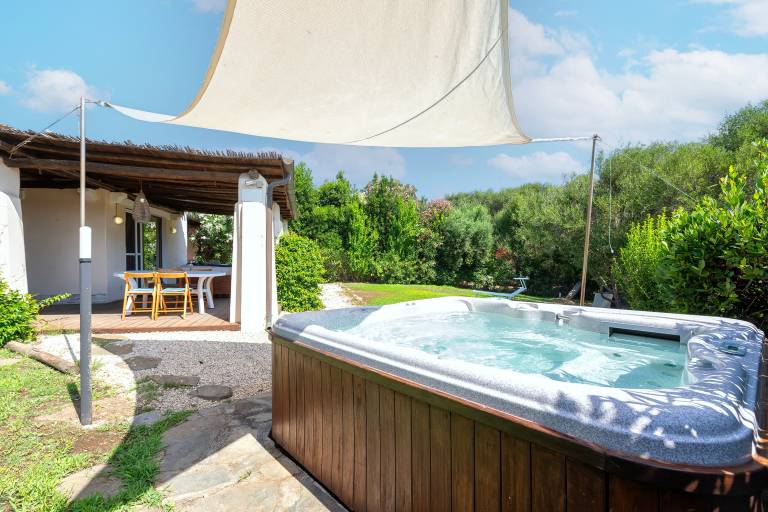 Holiday Home 'Medit' with Private Terrace, Wi-Fi and Air Conditioning in Stintino