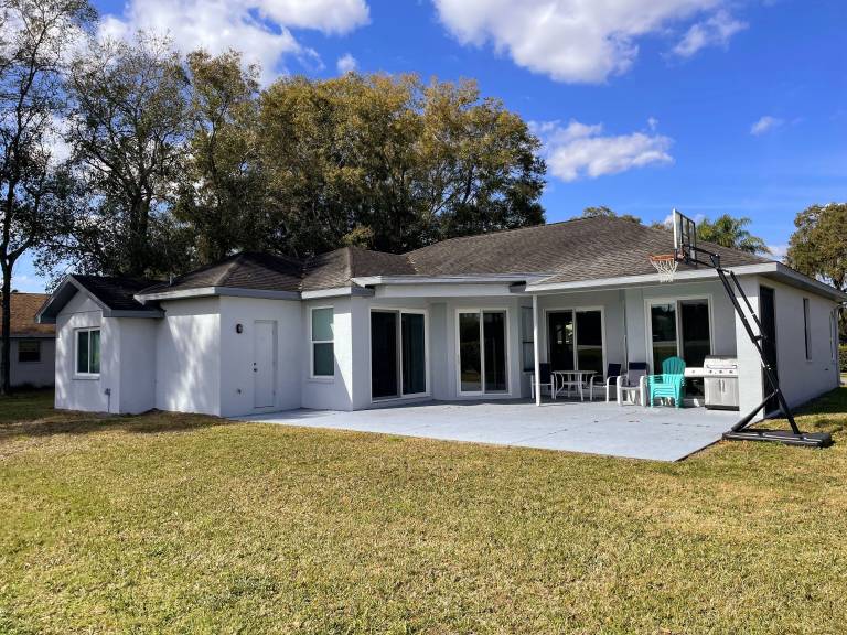 House  Crystal Springs