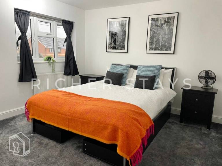 House  Chigwell